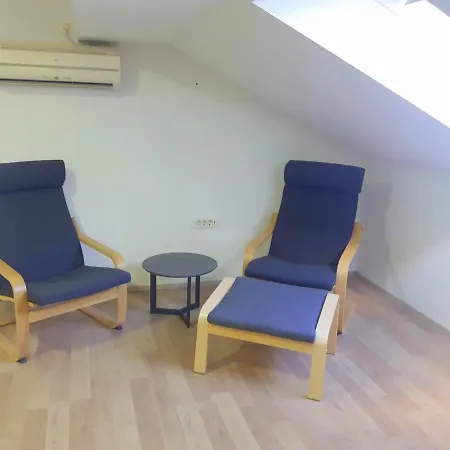 Karla Apartment *